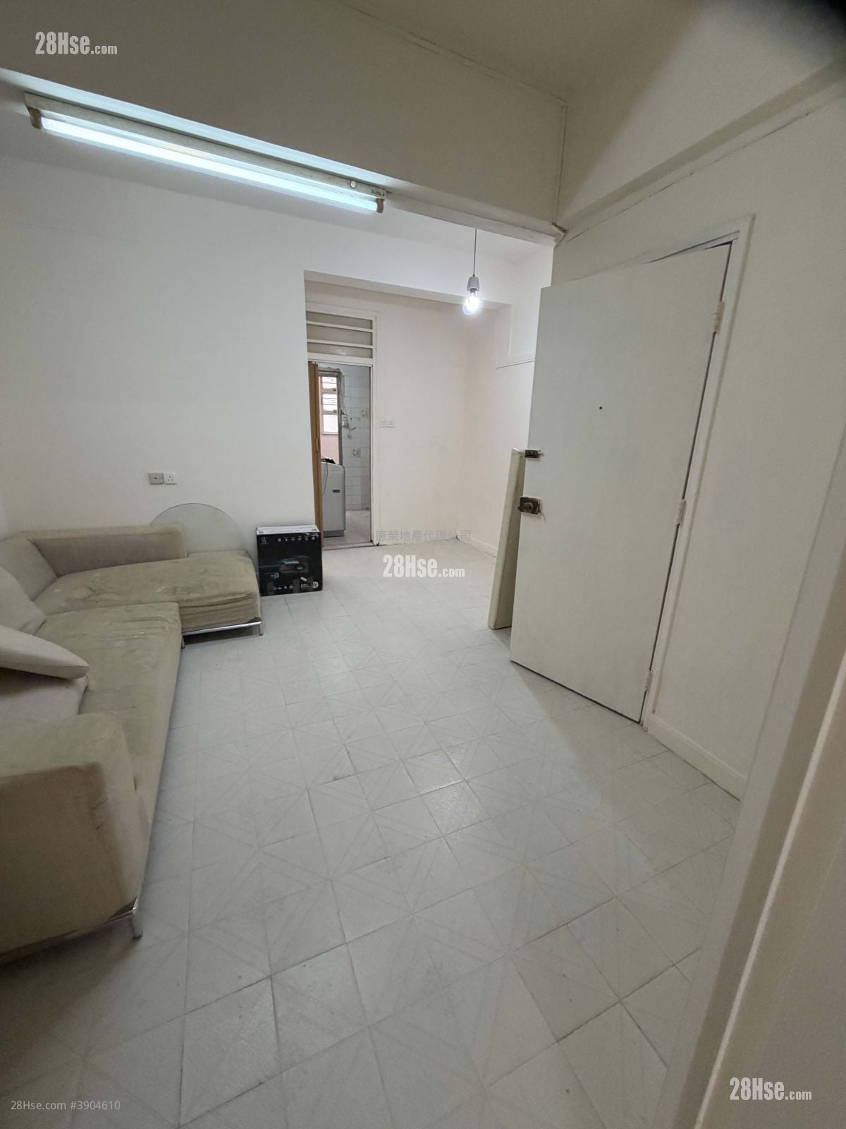Chinese Mansion #3904610 Rental Property Detail Page - Vista 3