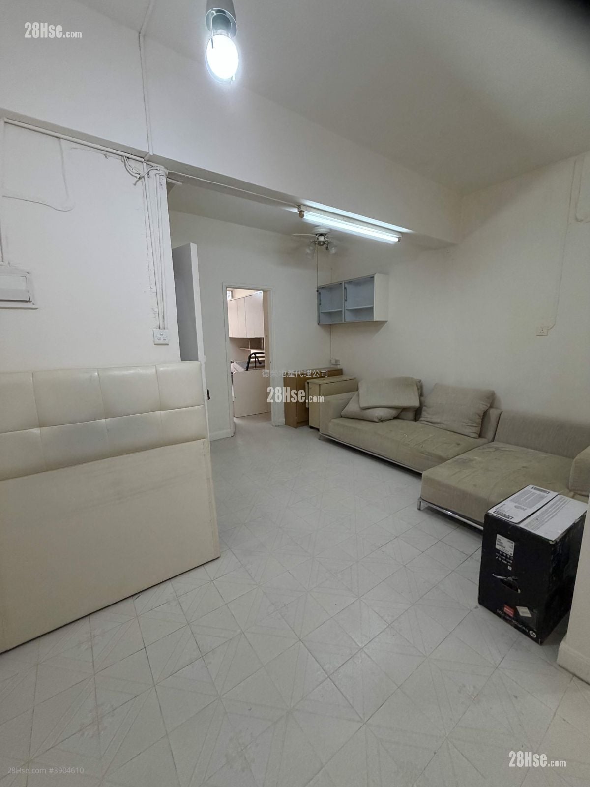 Chinese Mansion #3904610 Rental Property Detail Page - Vista 4