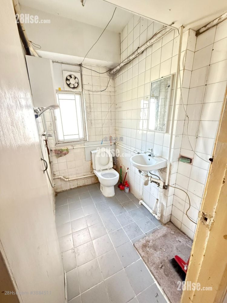 Wah Keung Building #3884511 Rental Property Detail Page - Więcej