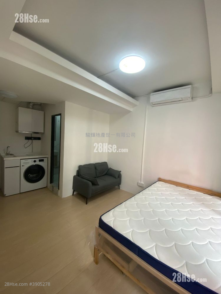 Burlington House #3905278 Rental Property Detail Page - Widok 5