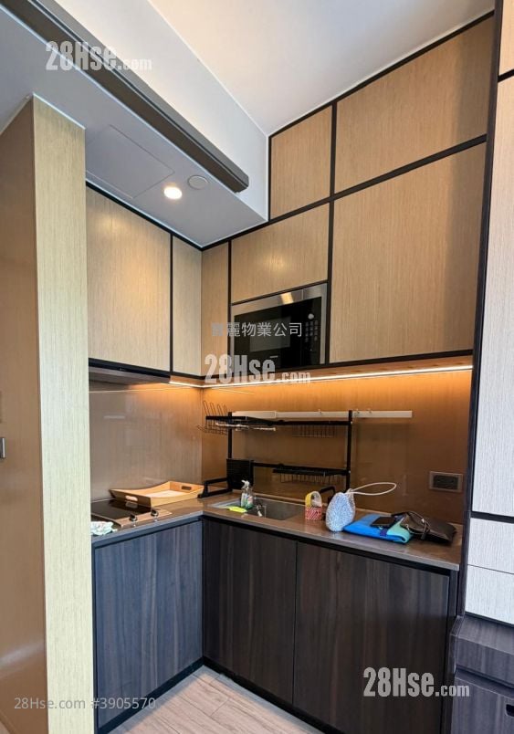 Cetus Square Mile #3905570 Rental Property Detail Page - Widok 4