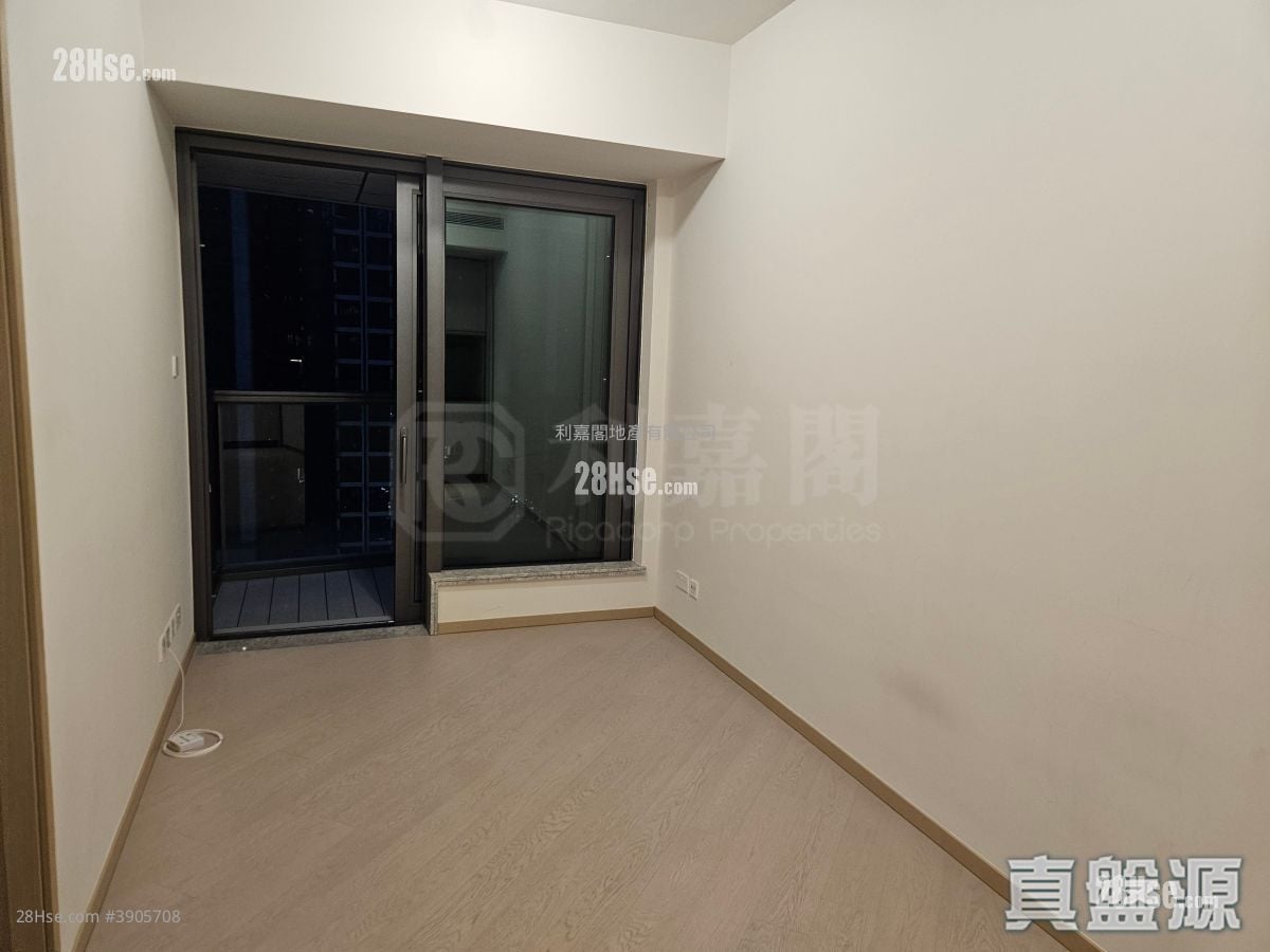 One Victoria #3905708 Rental Property Detail Page - Ansicht 4