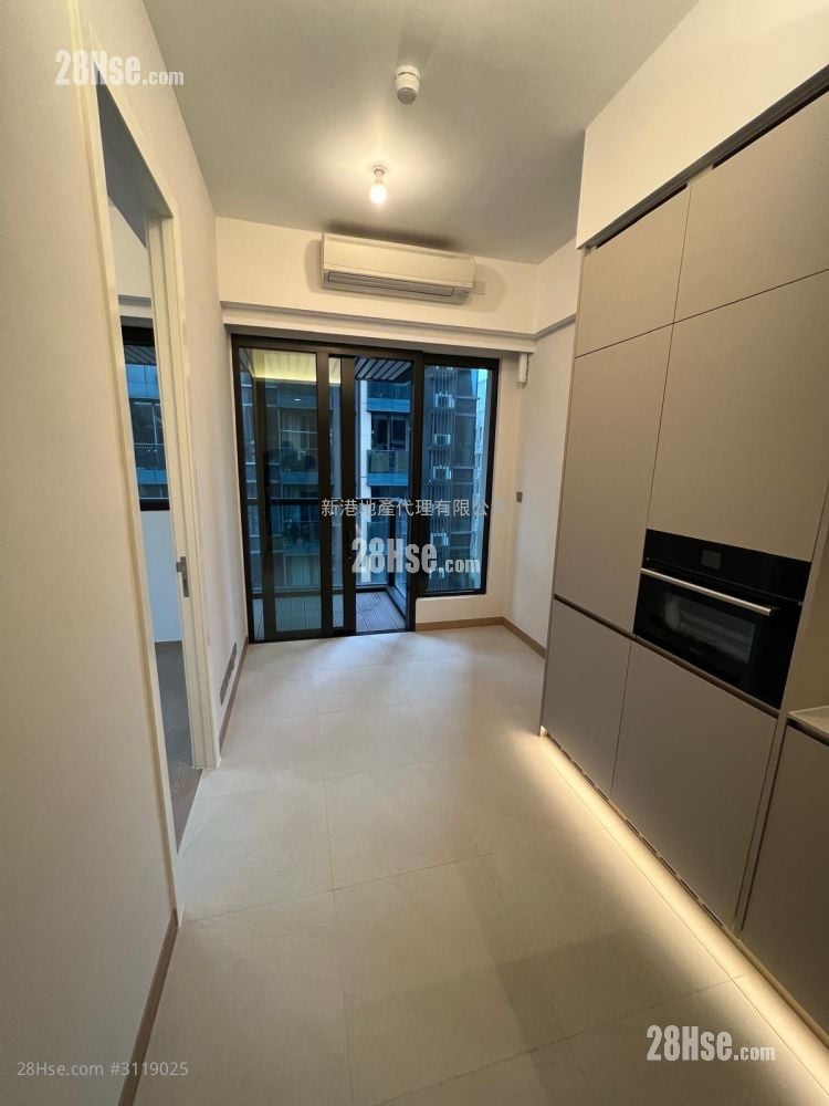 Baker Circle Greenwich #3119025 Rental Property Detail Page - Aanzicht 2