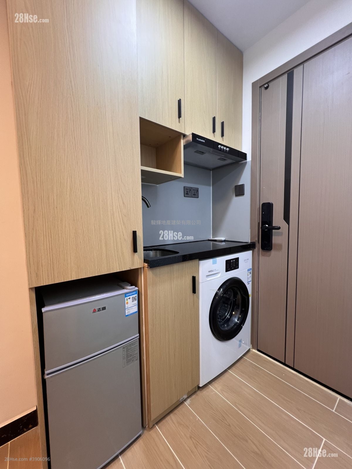 Ocean View Court #3906096 Rental Property Detail Page - Widok 2