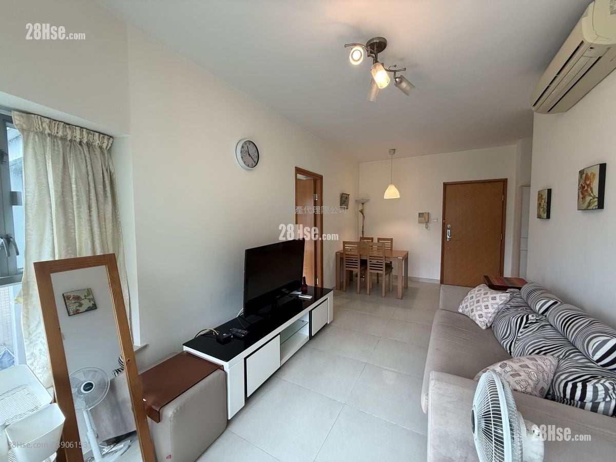 Coastal Skyline Sell 2 Bedrooms , 1 Bathroom 485 ft²