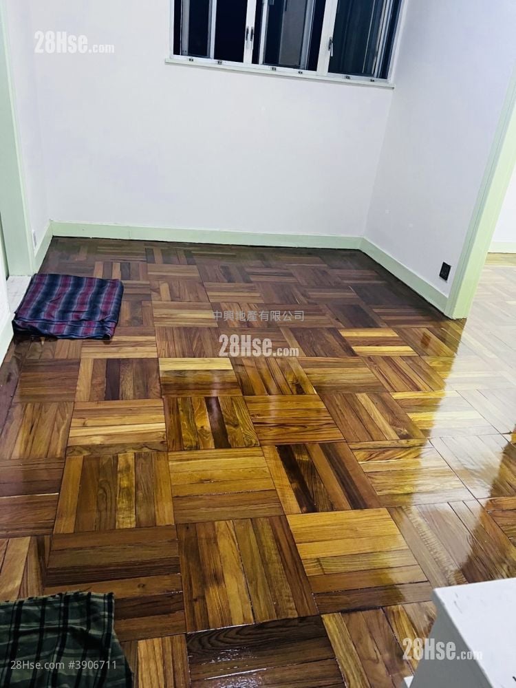 Pilkem Court #3906711 Rental Property Detail Page - Widok 3