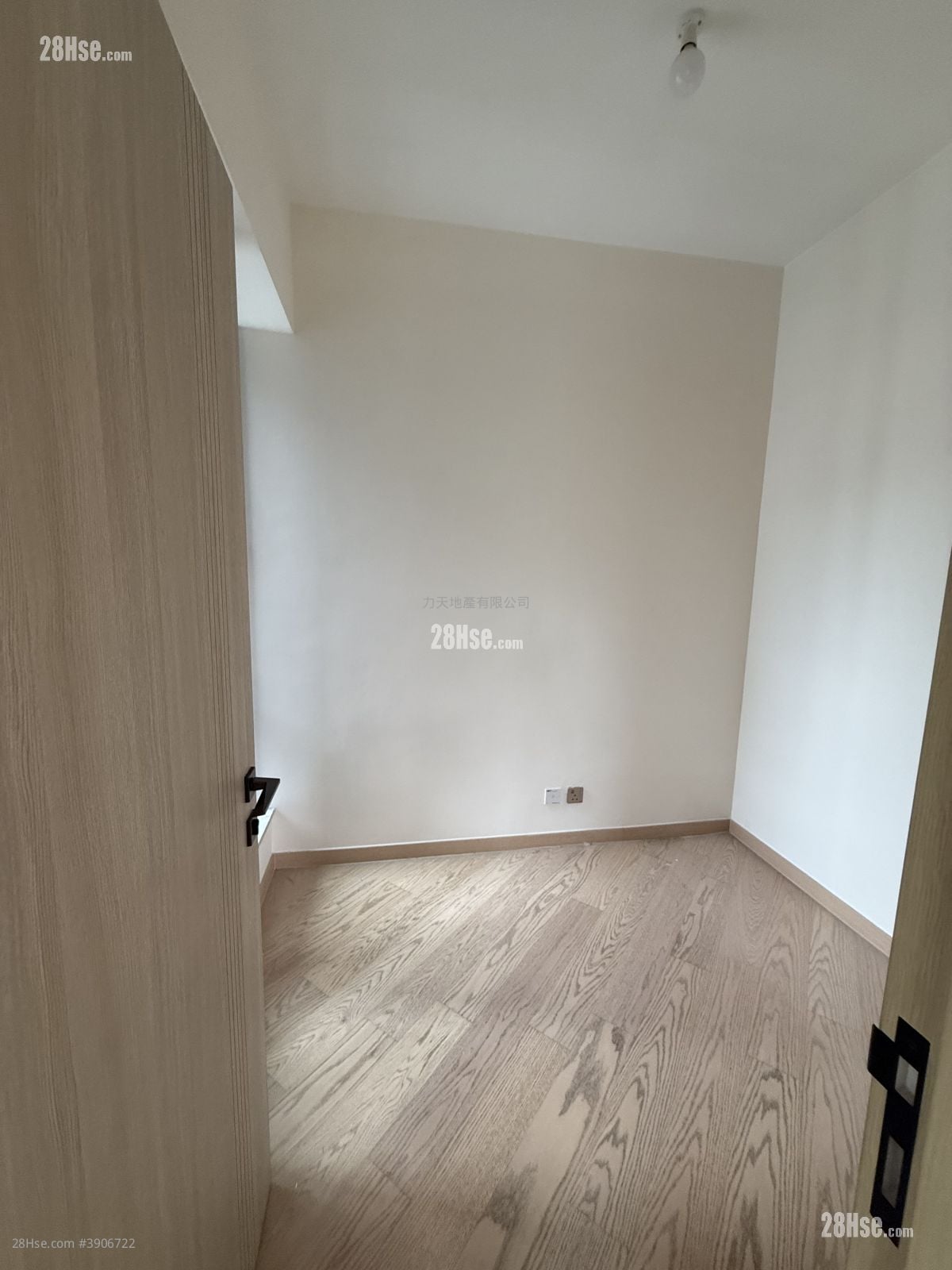The Arles #3906722 Rental Property Detail Page - Widok 5