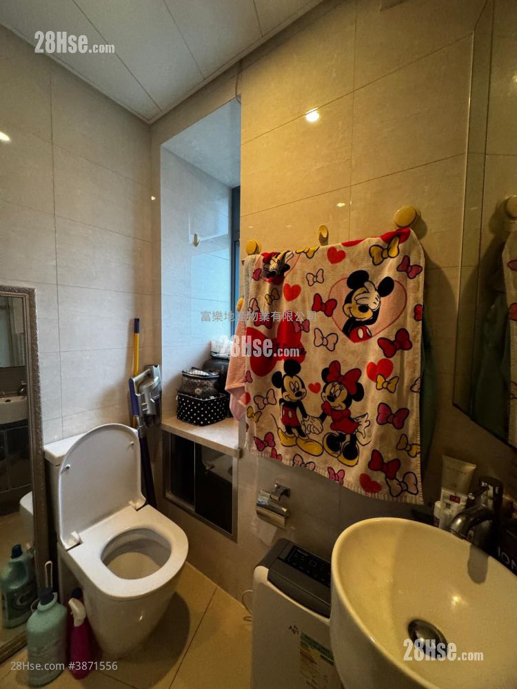 Apartment in HongKong Hong Kong, 荃灣區 Tsuen Wan District - View 4
