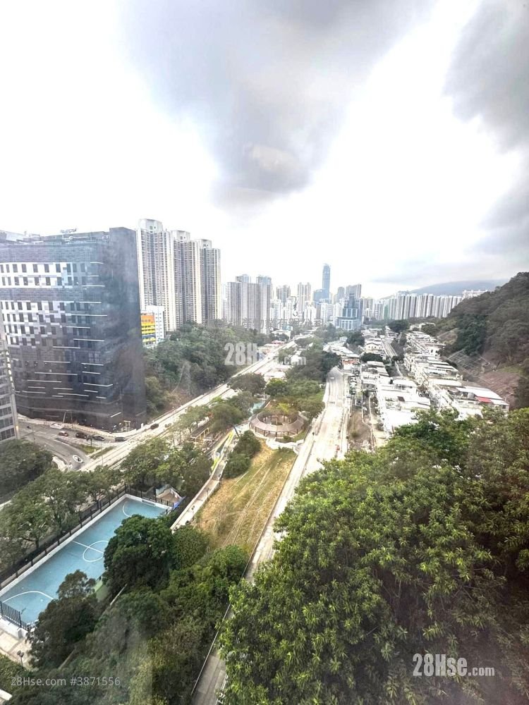Apartment in HongKong Hong Kong, 荃灣區 Tsuen Wan District - More