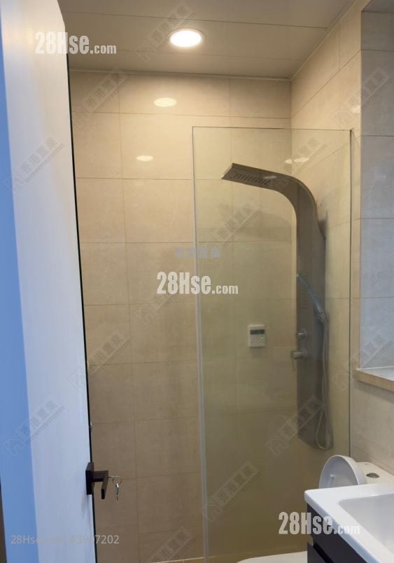 One New York #3907202 Rental Property Detail Page - Bild 3