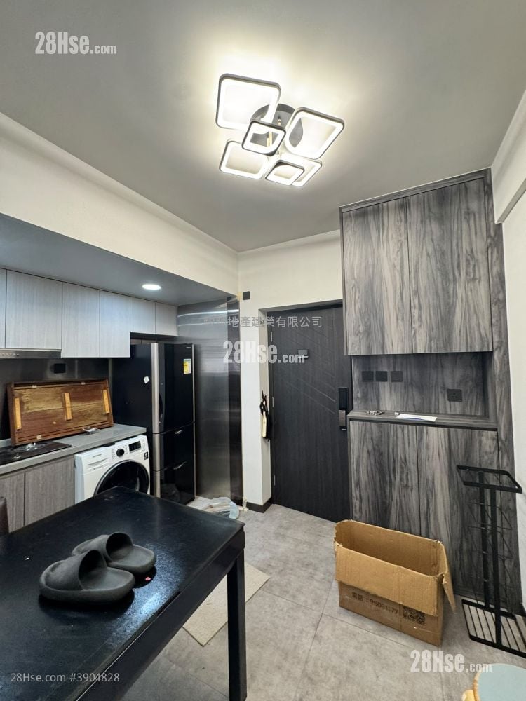 Kam Po Building #3904828 Rental Property Detail Page - Aanzicht 3