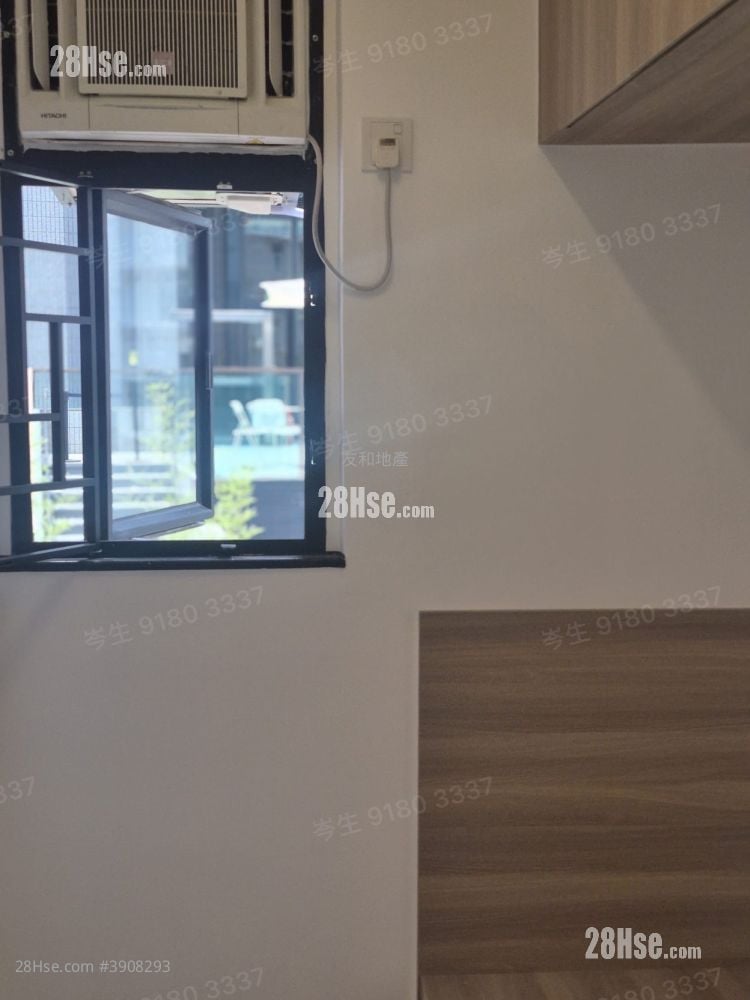 Bellevue Heights #3908293 Rental Property Detail Page - Widok 2