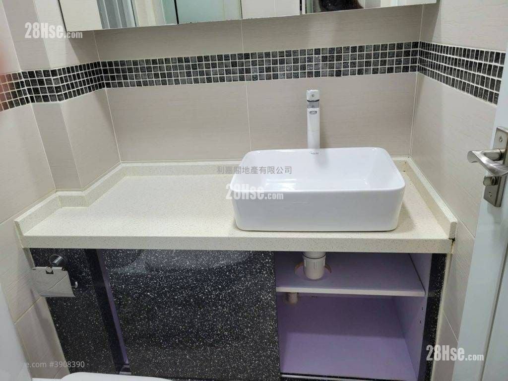 Mayfair Gardens #3908390 For Sale Property Detail Page – pohled 3