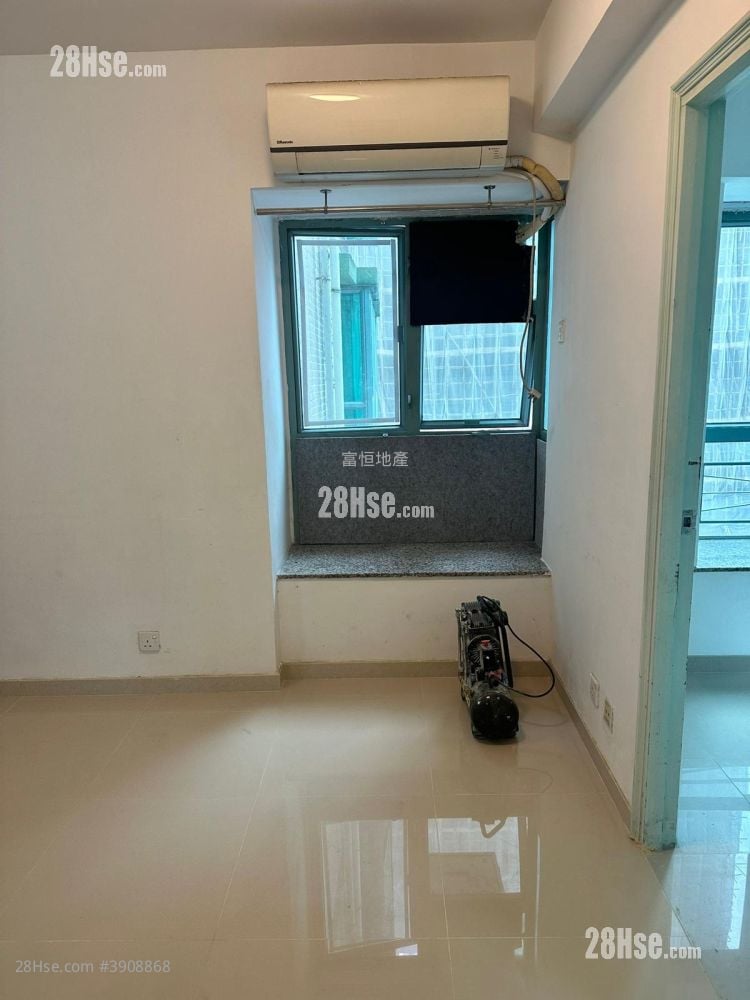 Top Growth Court #3908868 Rental Property Detail Page - Bild 5