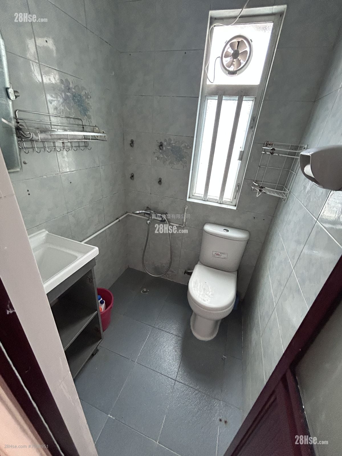Nam Lo Mansion #3908951 Rental Property Detail Page - Widok 6