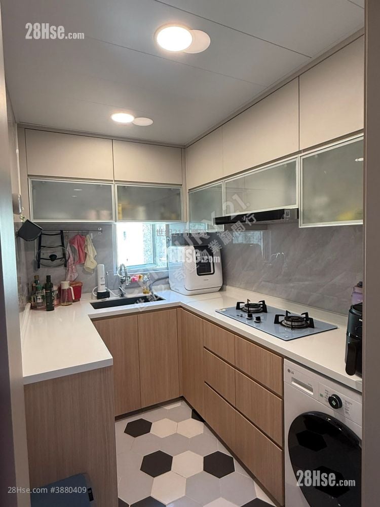 Saddle Ridge Garden #3880409 For Sale Property Detail Page - Vista 4