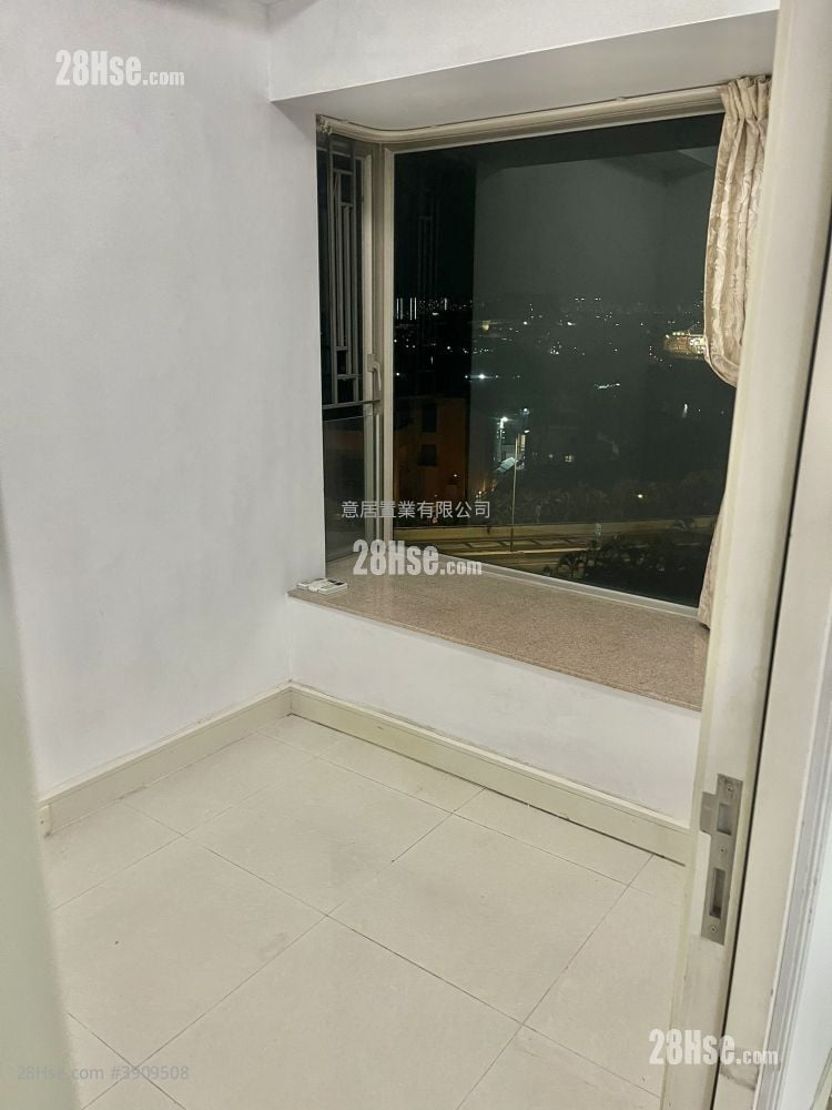 Uptown #3909508 Rental Property Detail Page - Prikaz 2