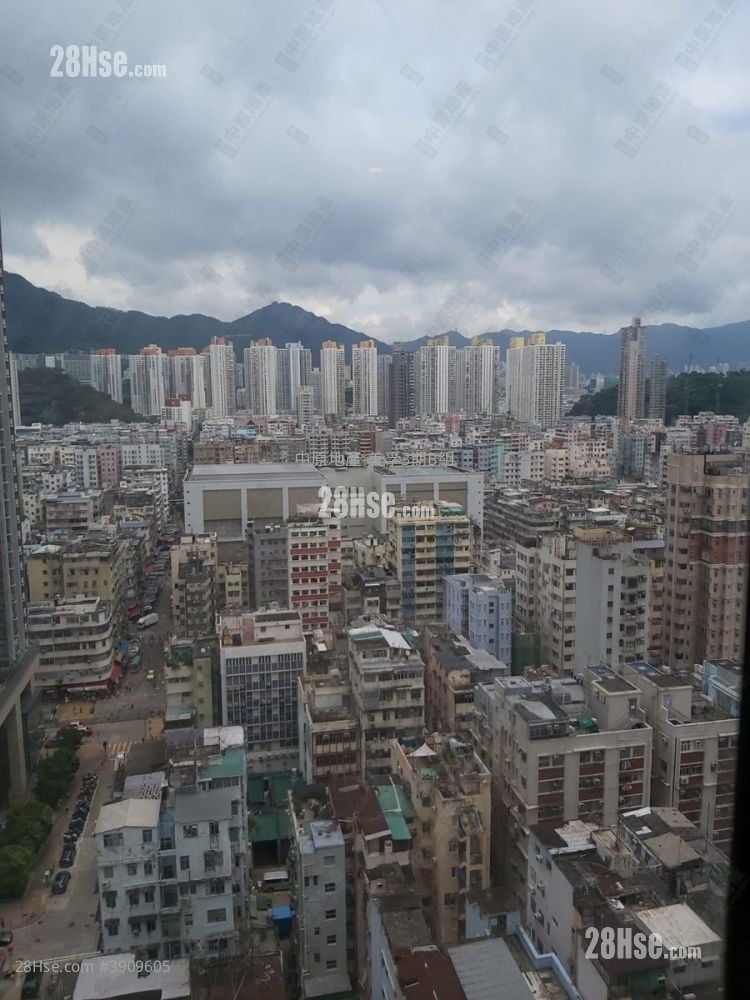West Park #3909605 For Sale Property Detail Page - Widok 2