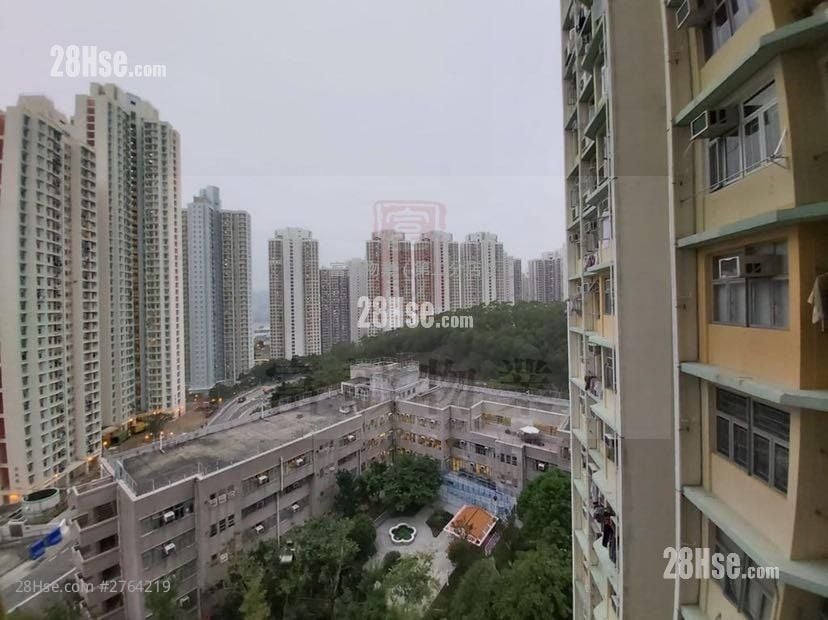 Ko Chun Court Sell 3 Bedrooms , 1 Bathroom