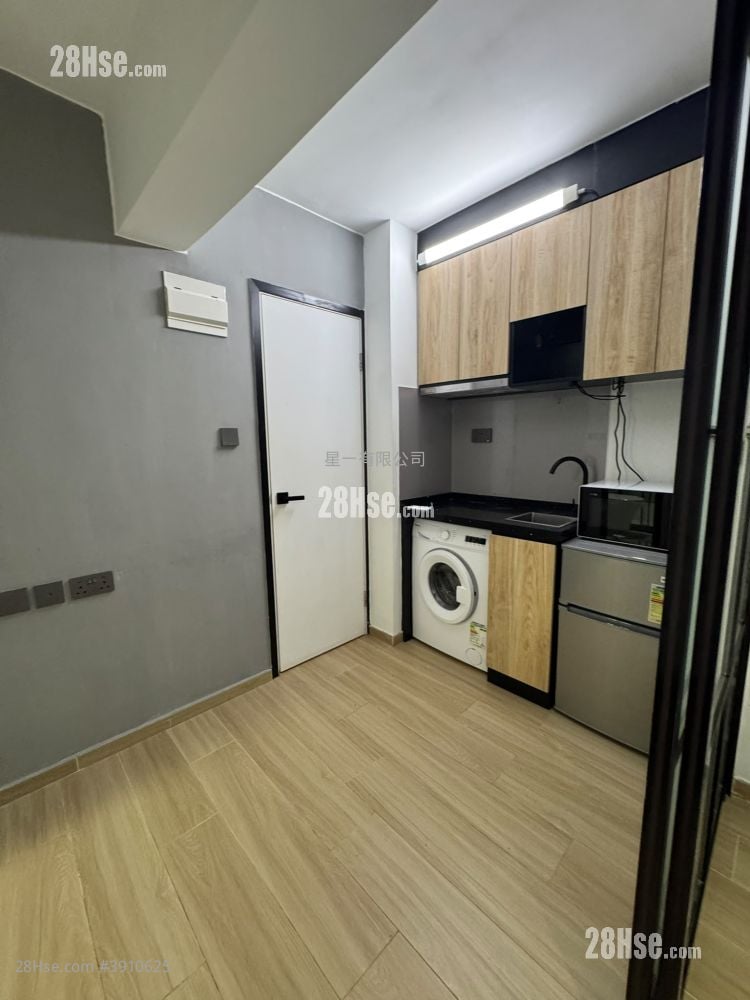 10-10A Humphreys Avenue #3910625 Rental Property Detail Page - Vista 2