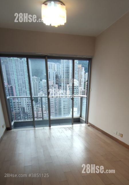 Island Crest Sell 3 Bedrooms , 2 Bathrooms 807 ft²
