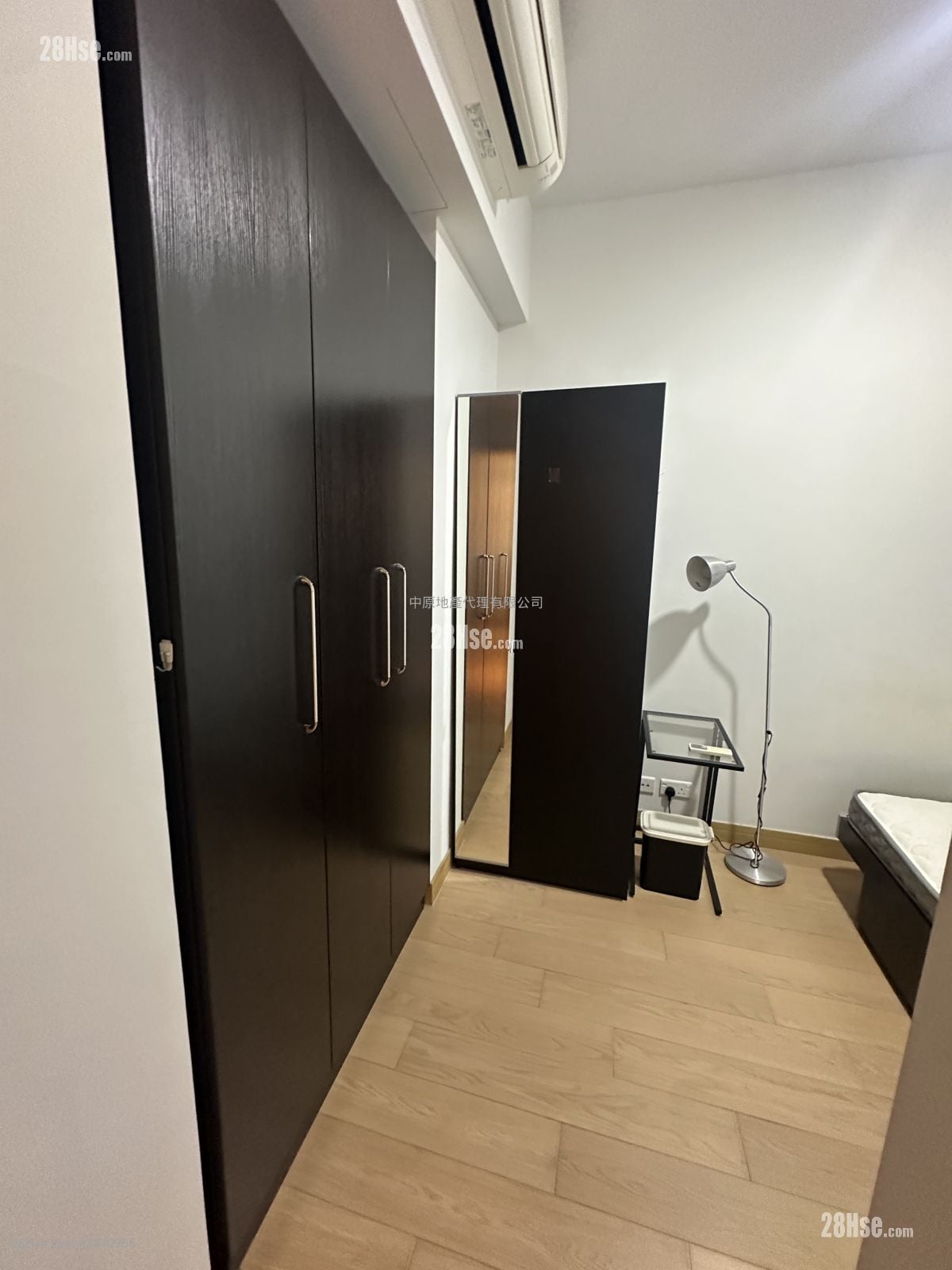 One Homantin #3910966 Rental Property Detail Page - Ansicht 3