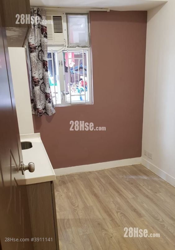 Kiu Fai Mansion Rental 110 ft²