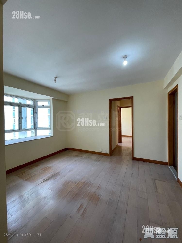 City One Shatin Sell 3 Bedrooms 504 ft²