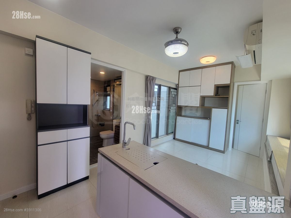 Trinity Towers #3911306 For Sale Property Detail Page - Ansicht 2
