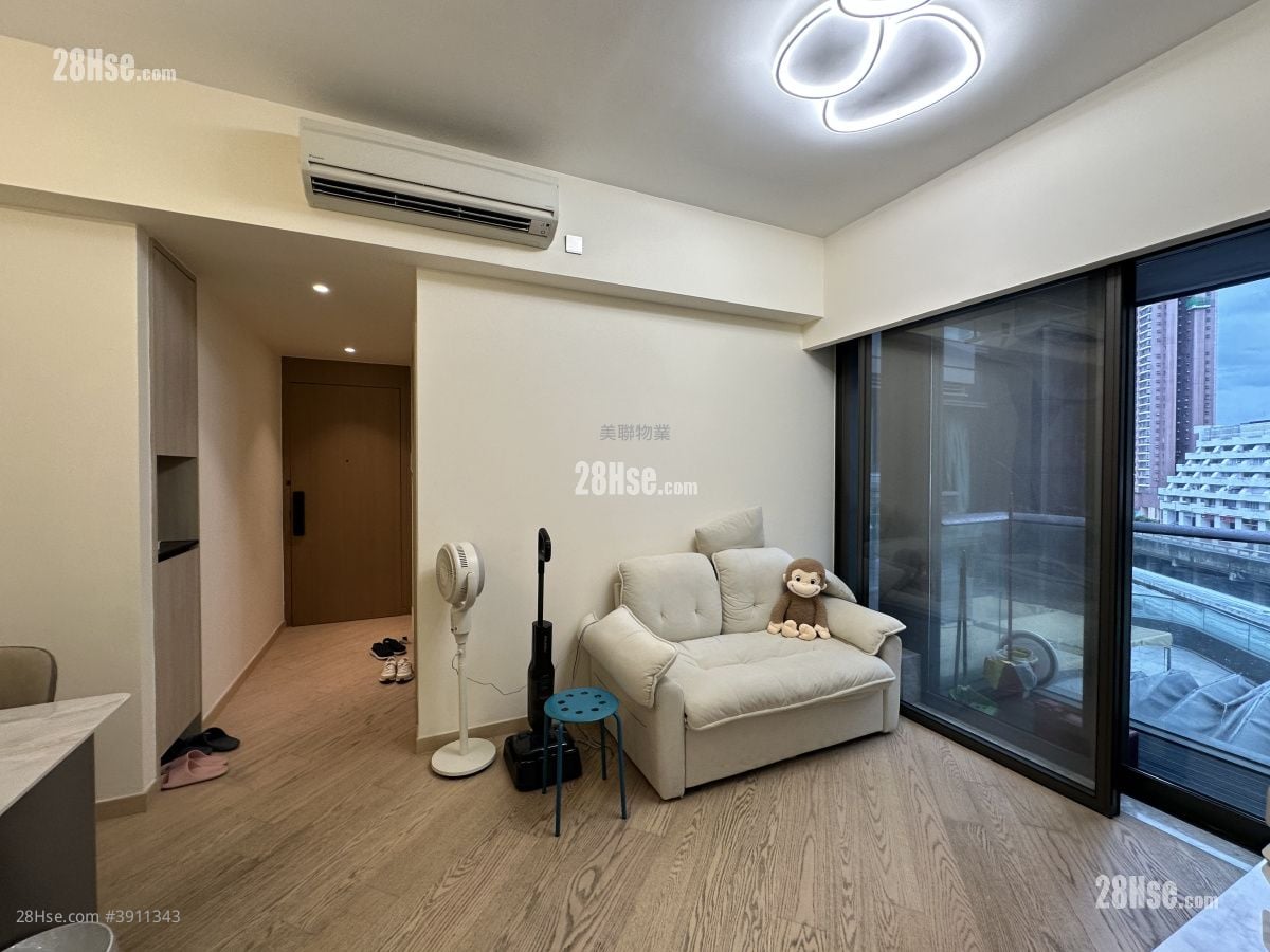 The Arles #3911343 Rental Property Detail Page - Widok 2