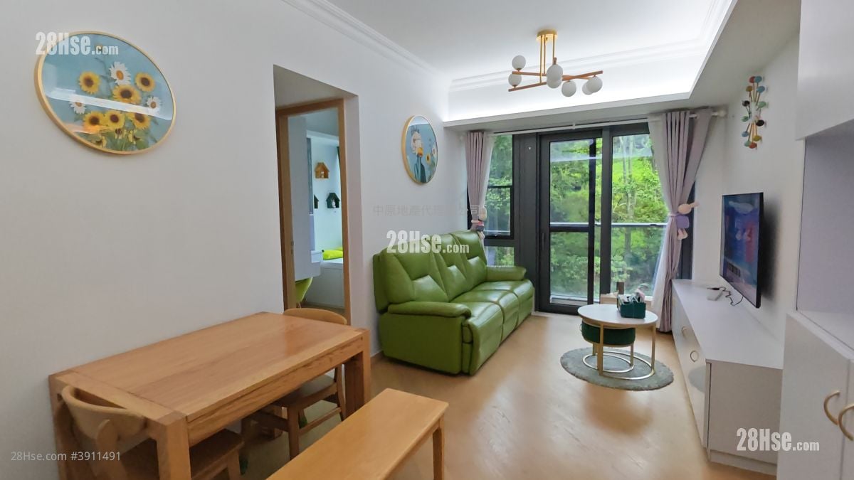 The Regent Sell 2 Bedrooms , 1 Bathroom 525 ft²