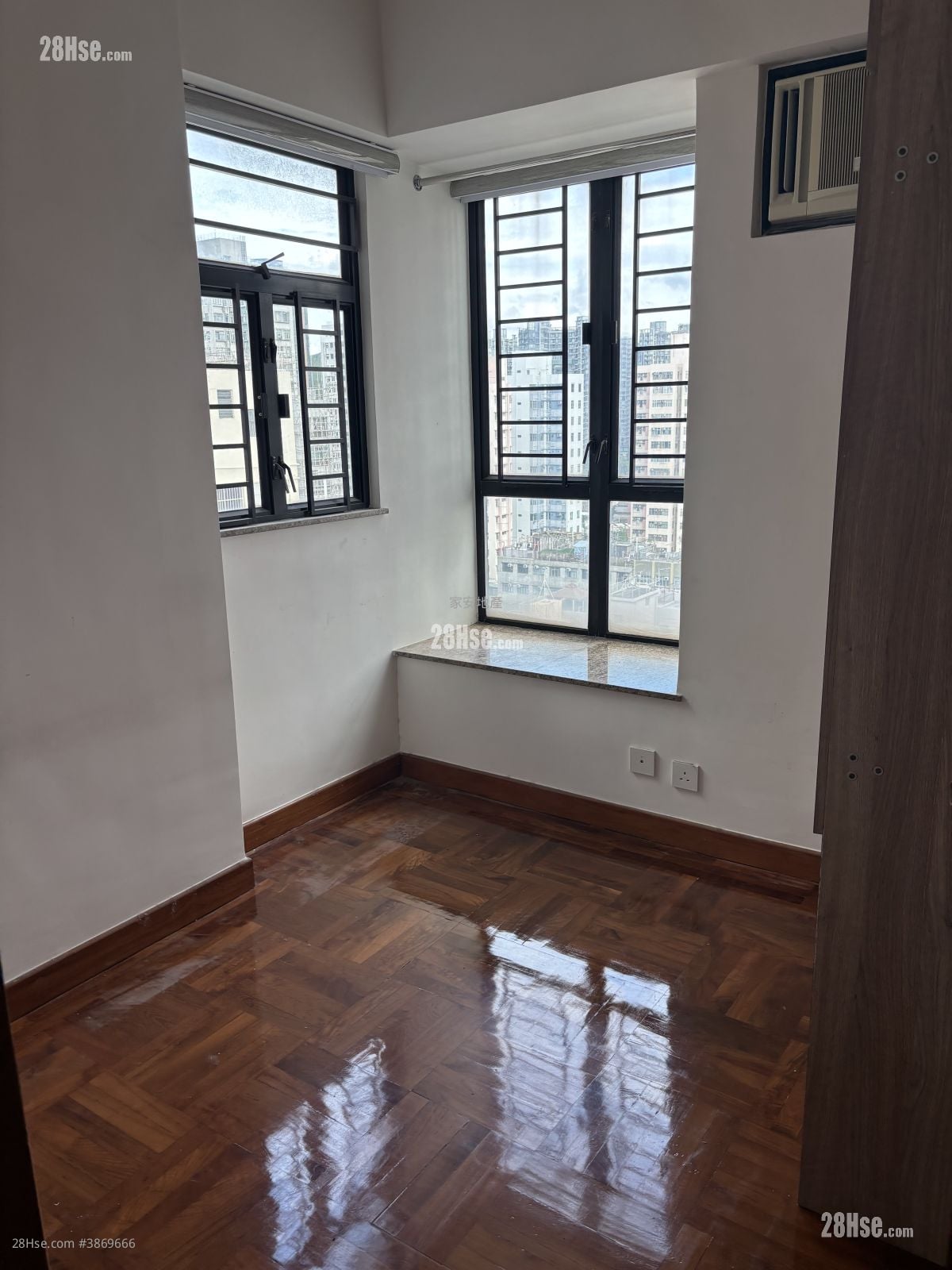 Orion Court #3869666 For Sale Property Detail Page - Widok 3