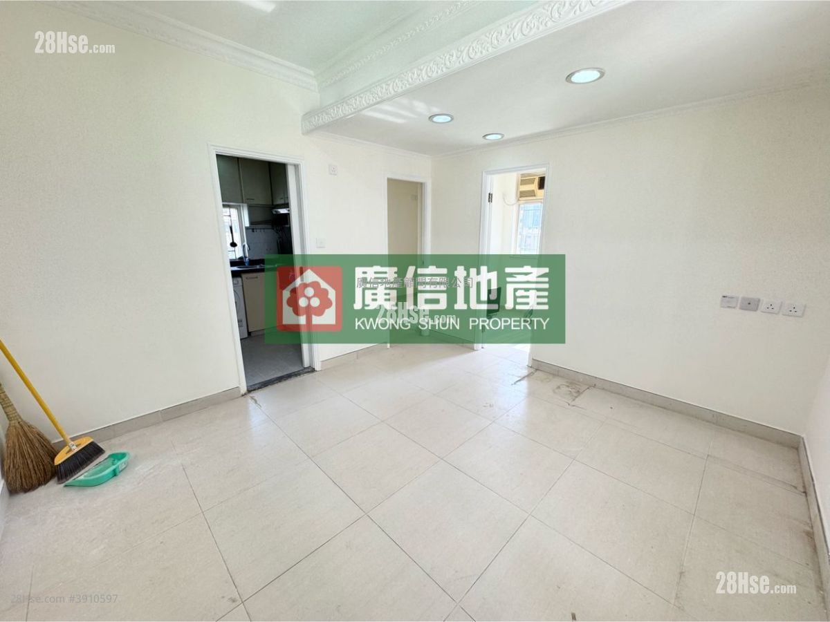 Tak Fung Building #3910597 Rental Property Detail Page - Widok 2