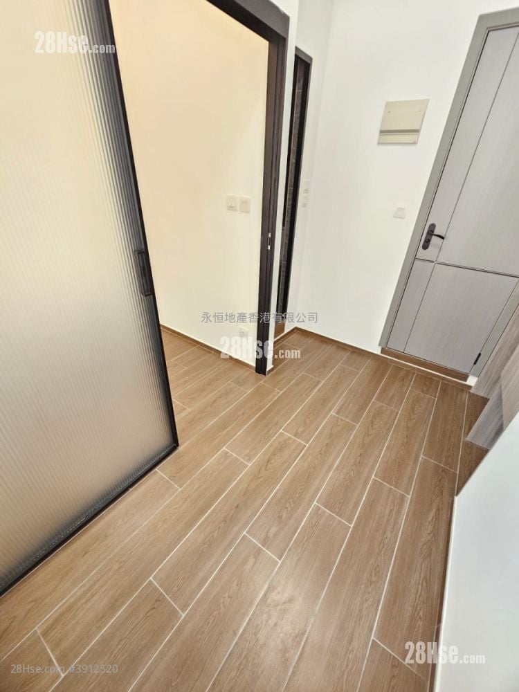 Empire Apartments #3912520 Rental Property Detail Page - Widok 2