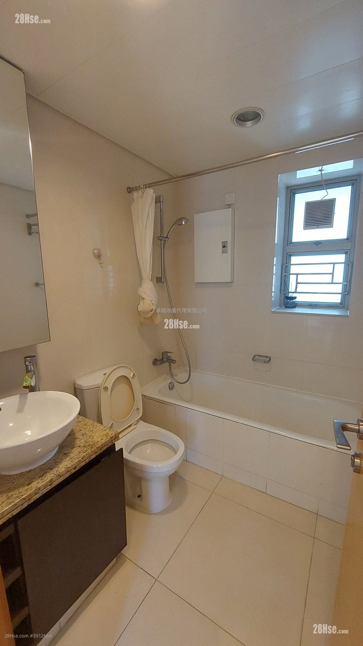 The Zenith #3912664 Rental Property Detail Page - Vista 6
