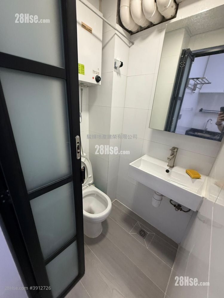 Wai Hang Building #3912726 Rental Property Detail Page - Widok 3