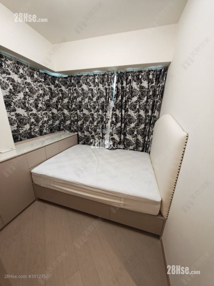 One Victoria #3912756 Rental Property Detail Page - Ansicht 3