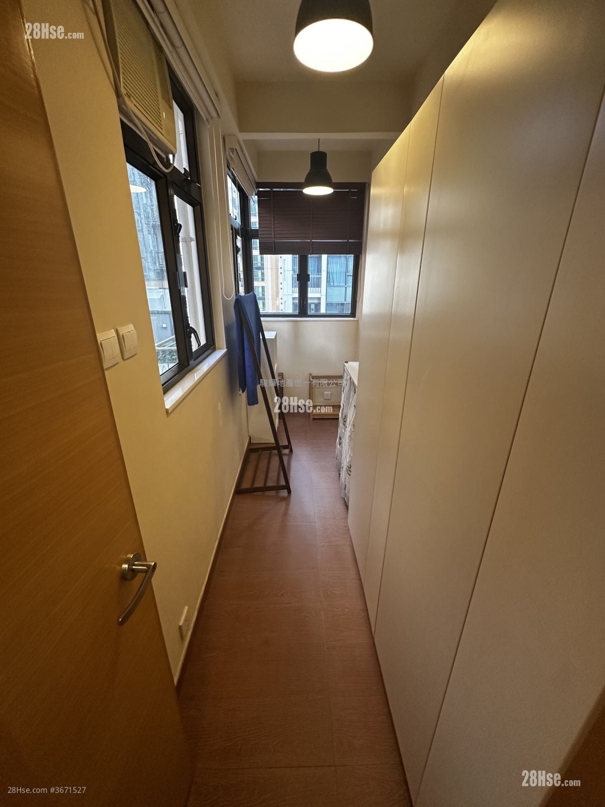 Kam Bit Building #3671527 For Sale Property Detail Page – pohled 6
