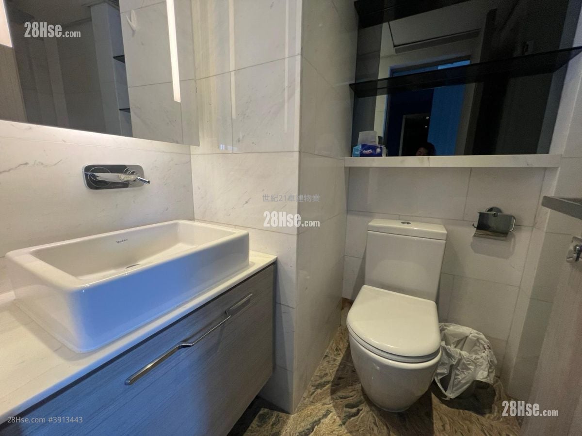 Parkes Residence #3913443 Rental Property Detail Page – další