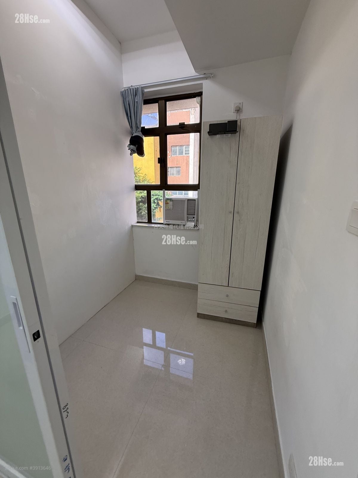 Overseas Court #3913646 Rental Property Detail Page - Bild 5