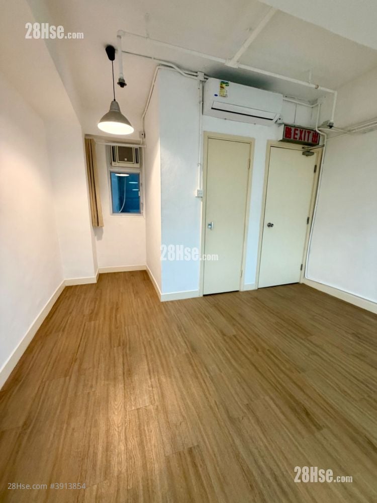 Kong Ling Building #3913854 Rental Property Detail Page - Vista 4