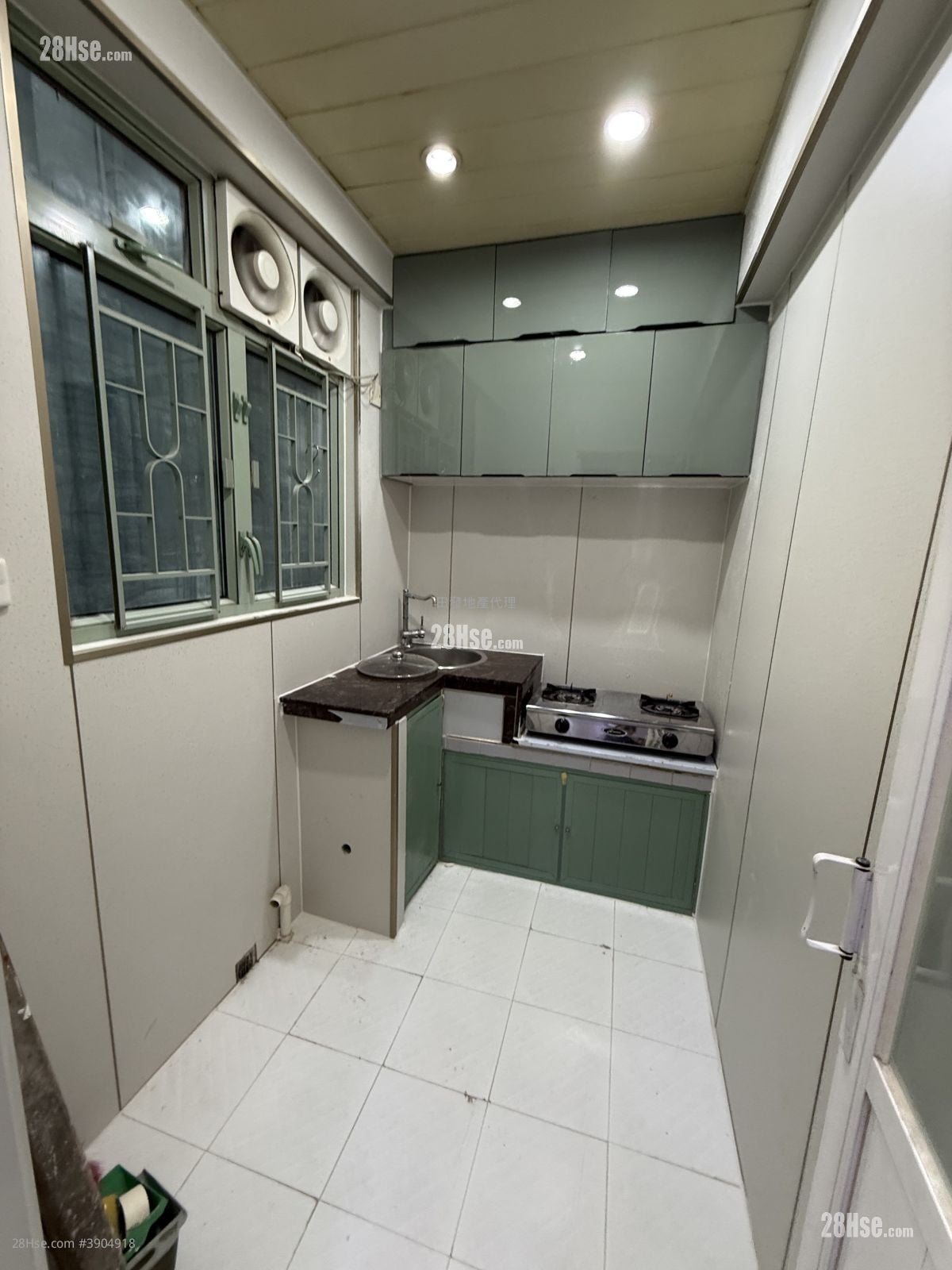 Eastland Towers #3904918 Rental Property Detail Page - Widok 3