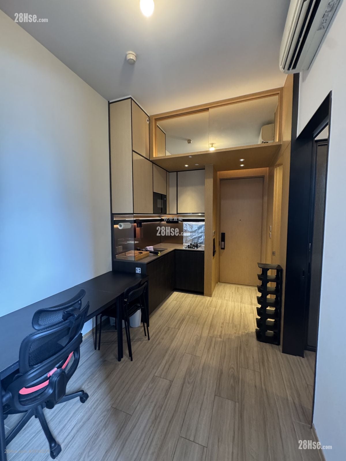 Aquila Square Mile #3914029 Rental Property Detail Page - Aanzicht 2