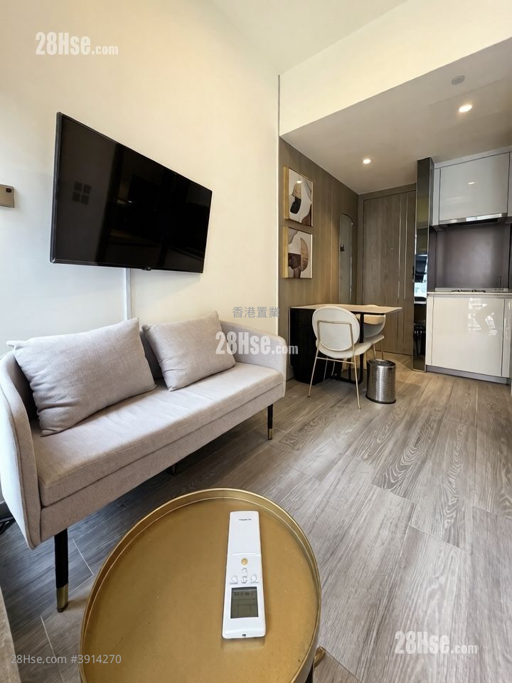 The Queens #3914270 Rental Property Detail Page - Vista 2