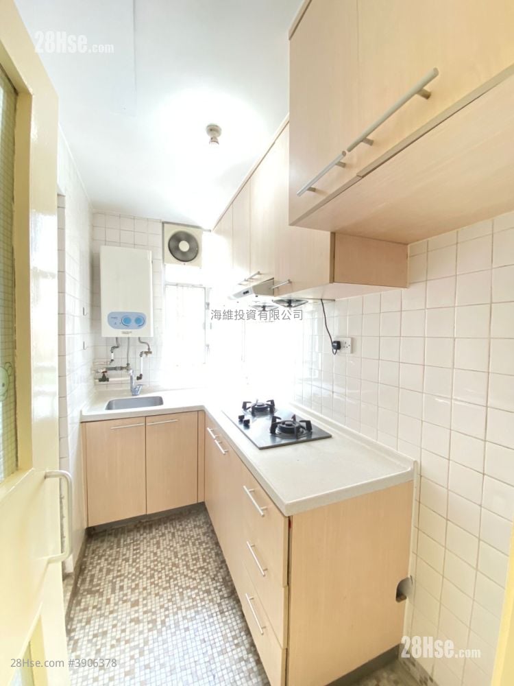 Lung Poon Court #3906378 Rental Property Detail Page - Widok 4