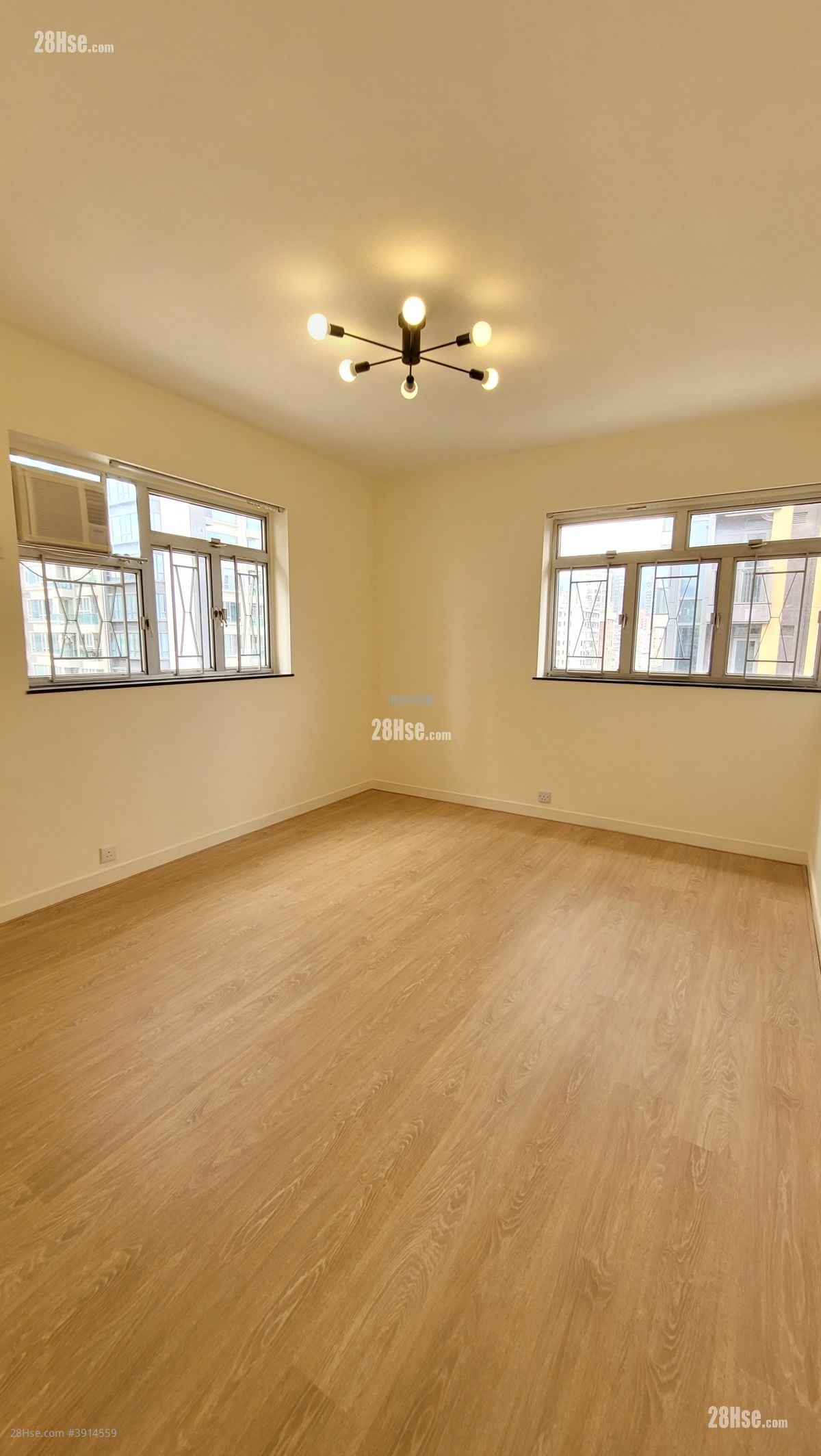 Valiant Court #3914559 Rental Property Detail Page - Widok 4