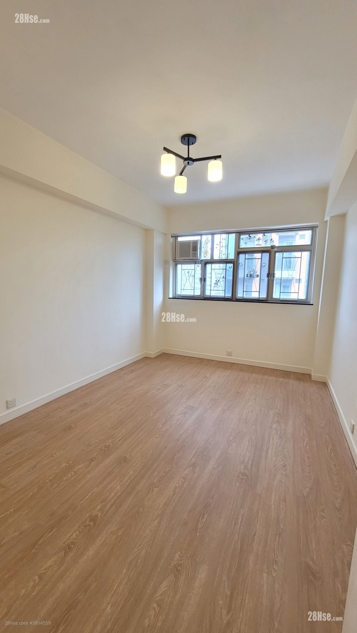Valiant Court #3914559 Rental Property Detail Page - Widok 5