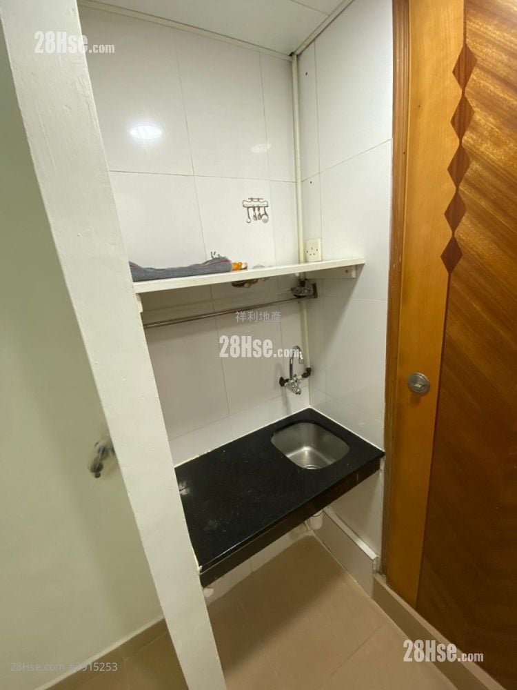 Lee Fat Building #3915253 Rental Property Detail Page - Bild 6