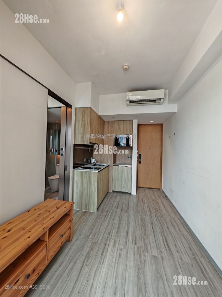 Seven Victory Avenue #3915590 Rental Property Detail Page - Widok 2
