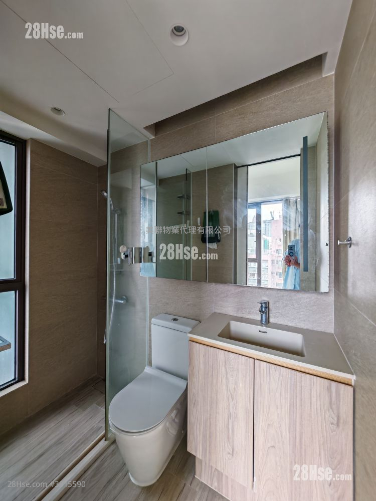 Seven Victory Avenue #3915590 Rental Property Detail Page - Widok 4